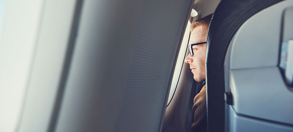 comfortable-traveling-by-airplane-2022-11-15-22-49-44-utc_1000x450